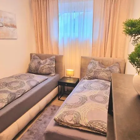 Stilvolle Moderne 3-zimmerwohnung Apartman Graz